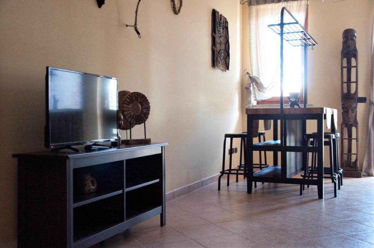 Bed and Breakfast La Chiocciola Momo Экстерьер фото