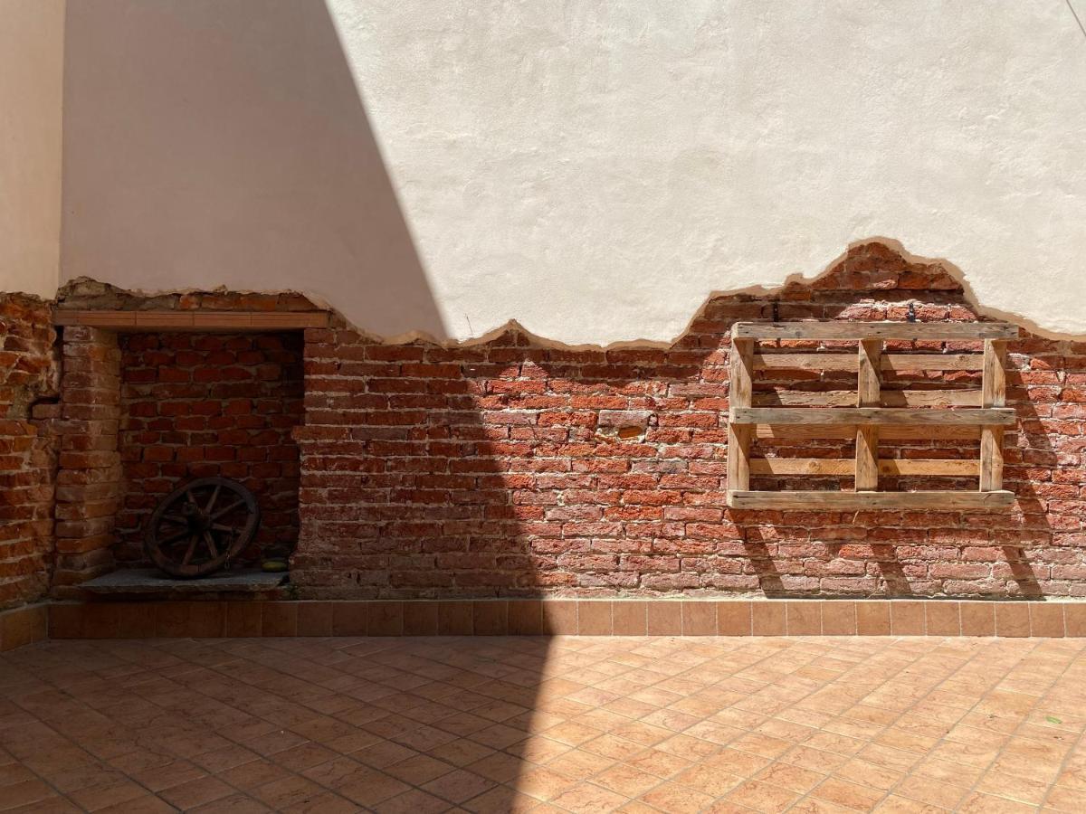 Bed and Breakfast La Chiocciola Momo Экстерьер фото